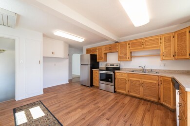 Kitchen Main