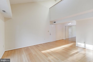 1639 Carriage House Terrace unit J, Silver Spring, MD 20904 - photo 4