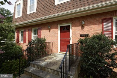 4652 Country Vale Ct, Annandale, VA 22003 - photo 2