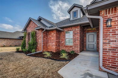 2028 W Crossbow Way, Mustang, OK 73064 - photo 5