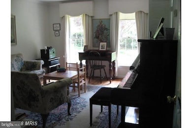 7722 Bridle Path Ln, McLean, VA 22102 - photo 6