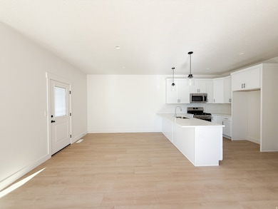 1861 N 70 W unit 616, Tooele, UT 84074 - photo 3