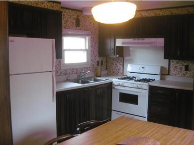 32 Summers St, Richmond, VT 05477 - photo 7