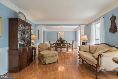2906 Chevoit Hill Ct, Woodbridge, VA 22191 - photo 5