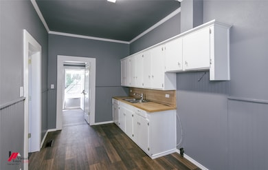 309 Sycamore St, Logansport, LA 71049 - photo 7