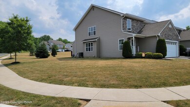 800 Fieldstone Trail, Easton, PA 18040 - photo 2