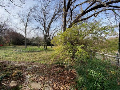 925 Hillcrest St, Denton, TX 76201 - photo 6