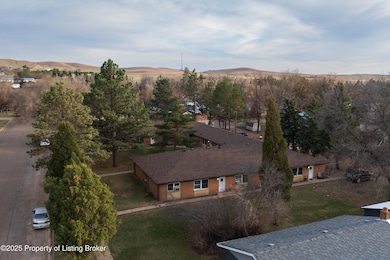 229 S Grove St, Hebron, ND 58638 - photo 6