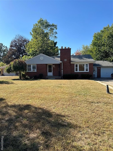 2216 Middlebelt Rd, West Bloomfield, MI 48324 - photo 3