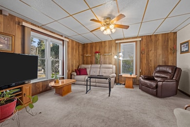 644 Oak Ave, Aurora, IL 60506 - photo 4