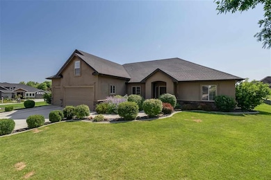 427 W Bayhill Dr, Nampa, ID 83686 - photo 2