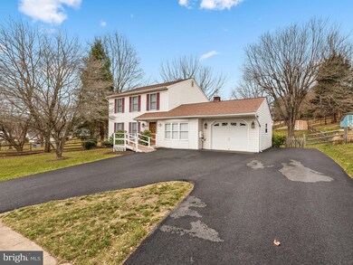 6172 Monroe Ave, Sykesville, MD 21784 - photo 2