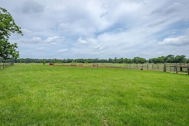 589 Dorsett Rd, Lufkin, TX 75901 - photo 4