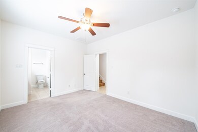 711 E 28th St unit D, Houston, TX 77009 - photo 4