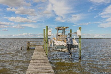 3856 Grandview Dr, Dunnsville, VA 22454 - photo 7