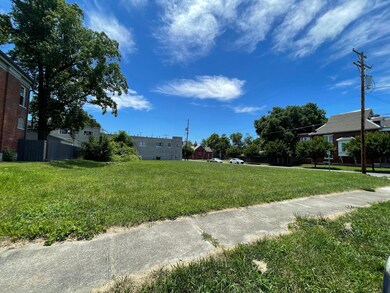 1161-1167 Franklin Lot