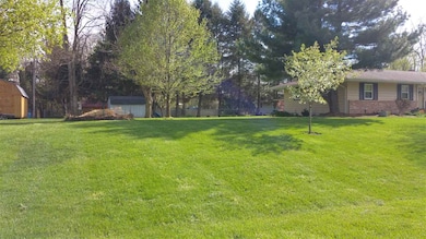 21590 Horseshoe Ct, Goshen, IN 46528 - photo 3