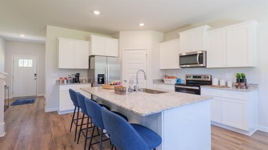 2957 Ervine St, Tallahassee, FL 32308 - photo 6