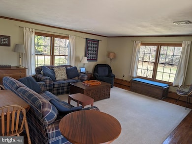 1148 Green Ln, Glen Mills, PA 19342 - photo 5