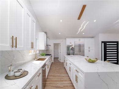 24355 Crestlawn St, Woodland Hills, CA 91367 - photo 7