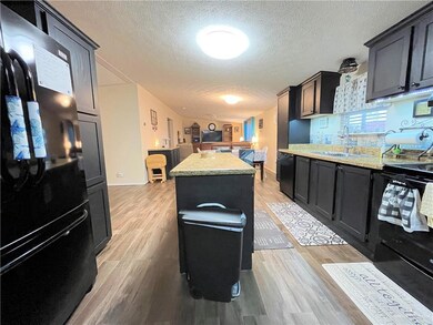 612 N Hibiscus, La Feria, TX 78559 - photo 3