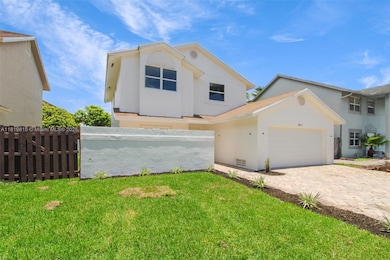 9741 SW 12th St, Pembroke Pines, FL 33025 - photo 3