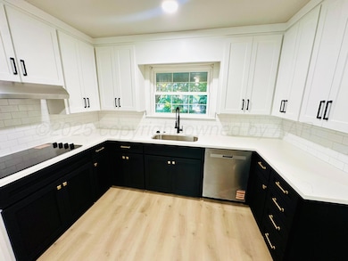 ALL NEW APPLIANCES!!