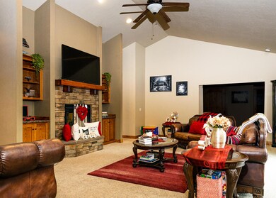 1164 Paper Birch MLS-10