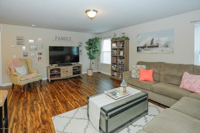 1437 Odell Farm Lane-104