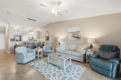 Livingroom dining combo