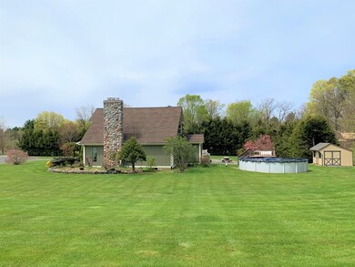 318 Colonial Dr, Ludlow, MA 01056 - photo 3