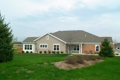 136 Northlight Way unit 62, Fitchburg, WI 53711 - photo 2