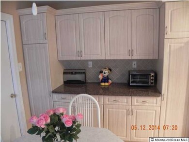 27 Mercer Ln, Manalapan, NJ 07726 - photo 5