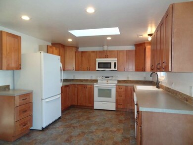 282 W King Tut Rd, Lynden, WA 98264 - photo 2