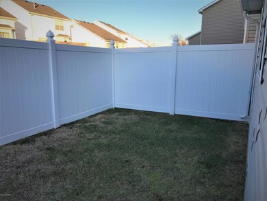 8114 Arbor Meadow Way unit 26, Louisville, KY 40228 - photo 5