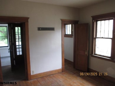 1905 6th Ave, Scottsbluff, NE 69361 - photo 4