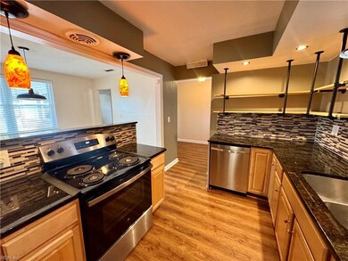 1009 Bennington Rd, Virginia Beach, VA 23464 - photo 4