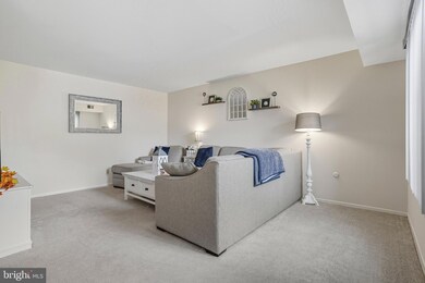 2605 Red Oak Cir, Springfield, PA 19064 - photo 6