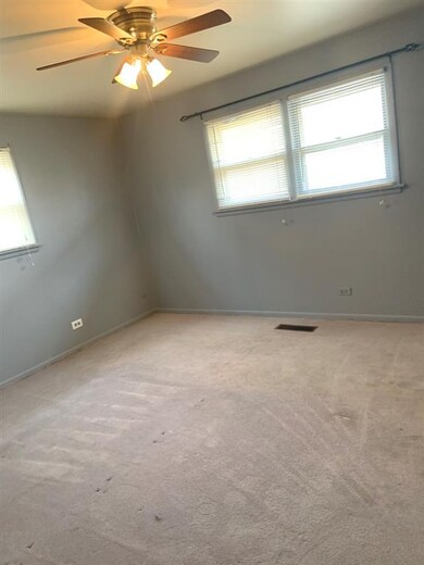 18620 Baker Ave, Country Club Hills, IL 60478 - photo 3