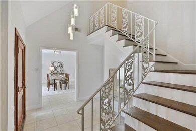 Foyer & Stairway