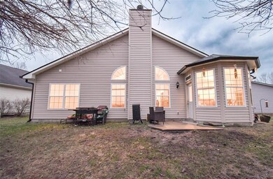 85 Beech Ct, Whiteland, IN 46184 - photo 5