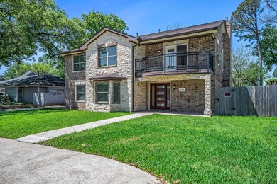 7711 Antoine Dr, Houston, TX 77088 - photo 2