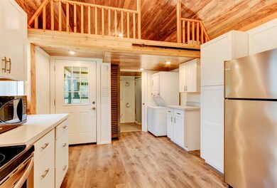 402 Lois Cir, Granbury, TX 76049 - photo 6