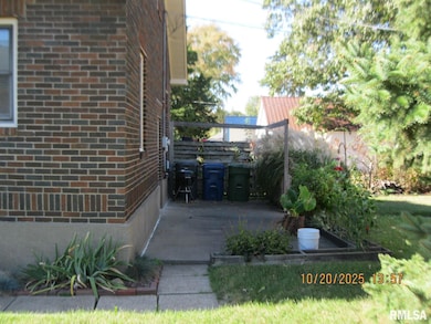 414 3rd Ave N, Clinton, IA 52732 - photo 3