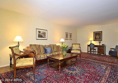 Treebrooke unit 110, Oakton, VA 22124 - photo 2