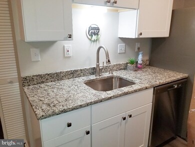 2205 Dawn Ln, Temple Hills, MD 20748 - photo 4