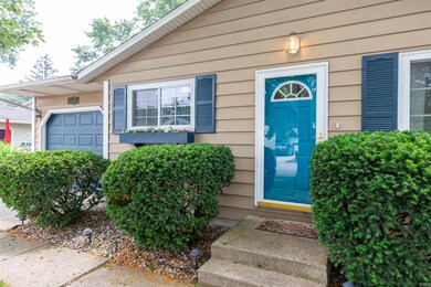 2927 Providence Dr, Mishawaka, IN 46544 - photo 2