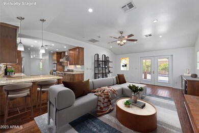 Family Room - Kitchen
