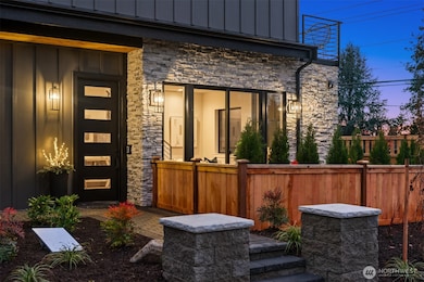 10805 NE 60th St, Kirkland, WA 98033 - photo 4