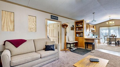 3B Interior, LV & Kitchen